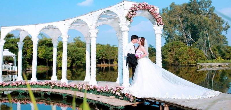 Lý do nên chọn phim trường Happy Land làm địa điểm chụp ảnh cưới